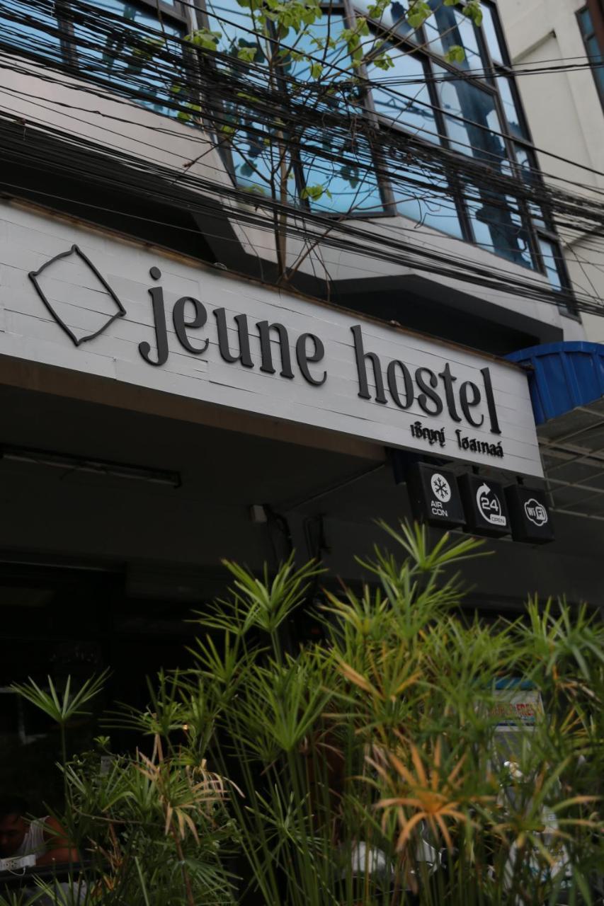 Jeune Hostel Chiang Mai - Chang Phuak Exterior photo